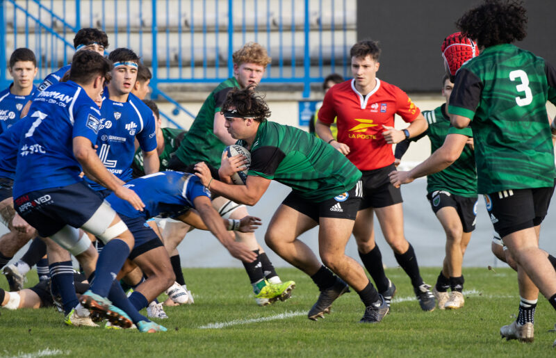 René Crabos débute le rugby à Mont-de-Marsan, puis chez lui à Saint-Sever, avant de partir à Dax puis à Tarbes. 
Il devient capitaine du Racing club de France, avant de retourner finir sa carrière dans sa ville natale.
Il fut aussi président de la F.F.R. de 1952 à 1962.
Pierre Alamercery a été un Vice-Président de la F.F.R. et Président de la Commission des Épreuves.