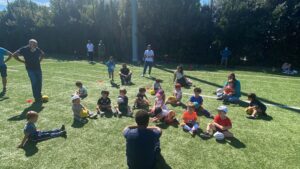 Nous souhaitons aujourd’hui mettre en avant les associations de l’APARE qui participent au développement du Baby Rugby.